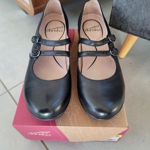 Dansko Josie Nappa Black leather Women's size 37